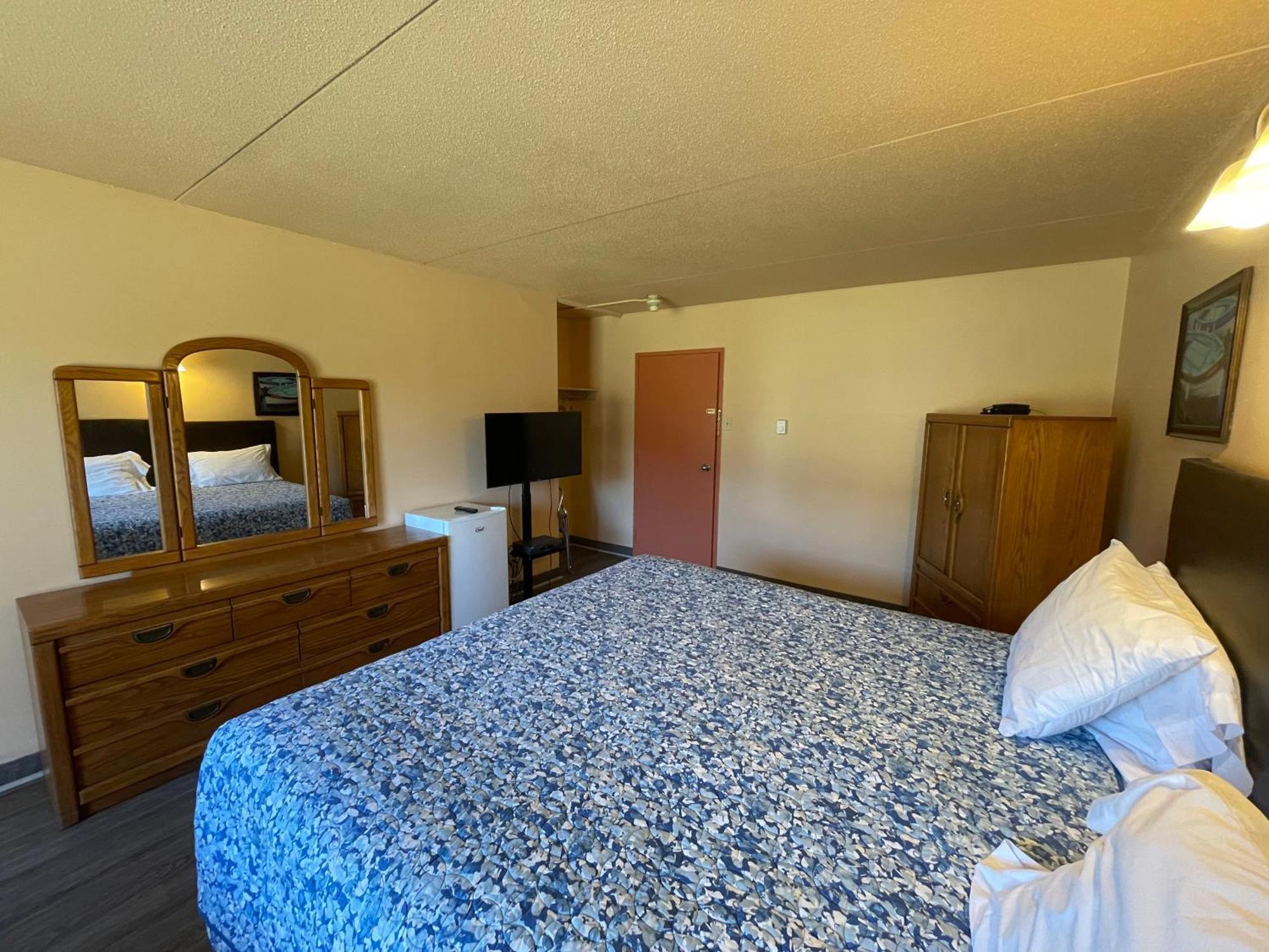 Motel St-Eustache Сент-Юсташ Екстериор снимка