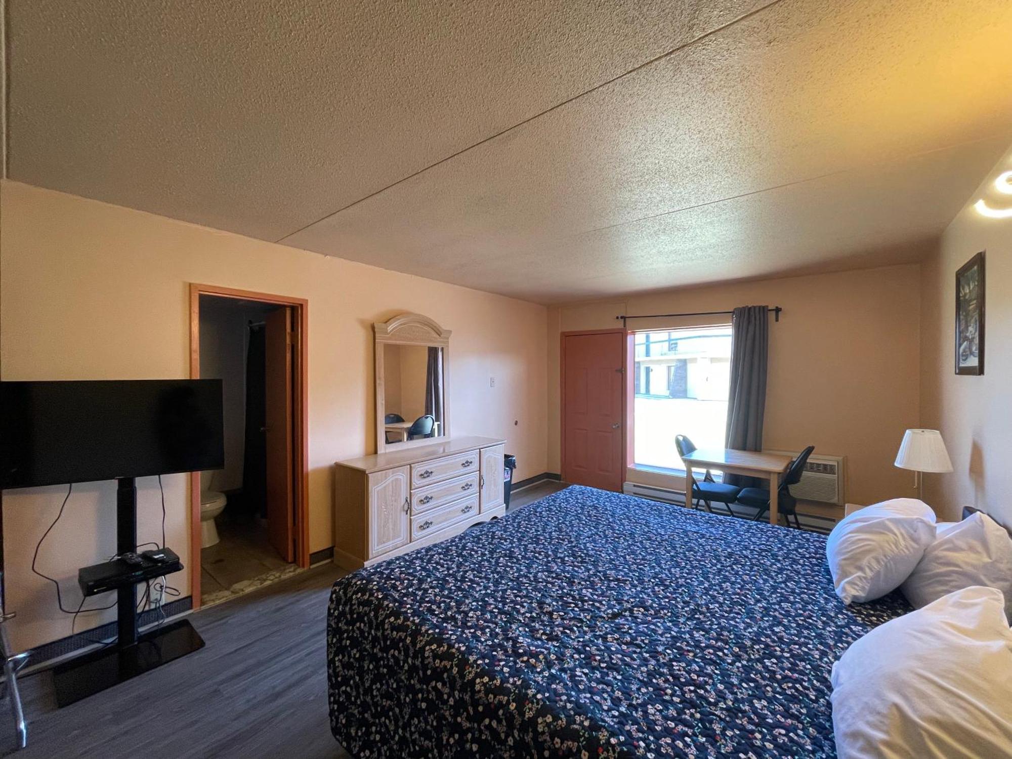 Motel St-Eustache Сент-Юсташ Екстериор снимка